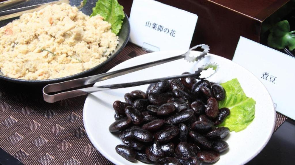 Gensen Yunoyado Sennotani Hotel Minakami Buitenkant foto