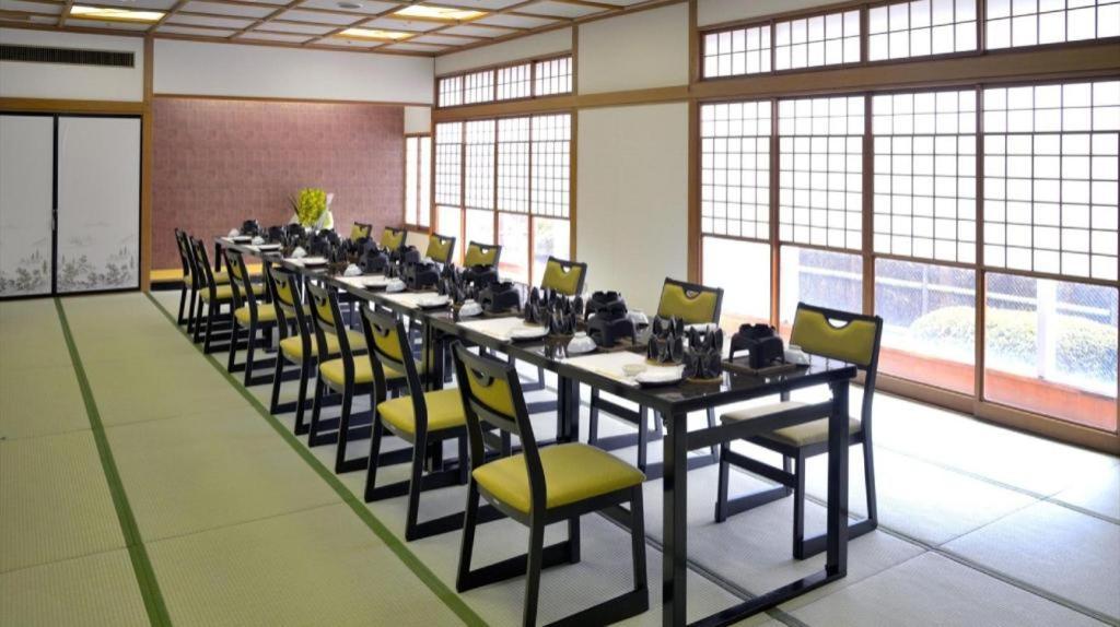 Gensen Yunoyado Sennotani Hotel Minakami Buitenkant foto